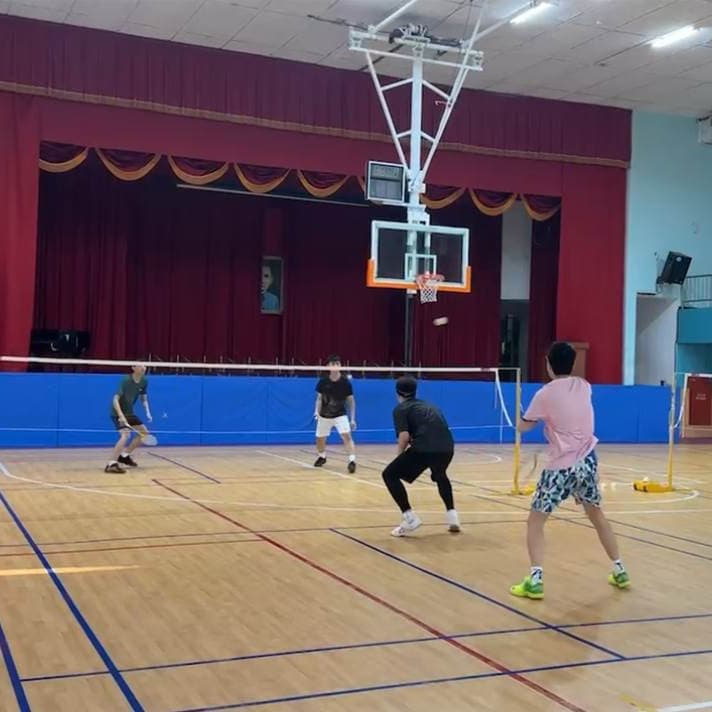 10/15下班輕鬆日,一起來打羽球吧🏸