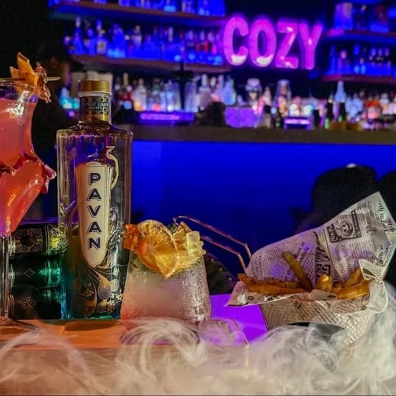 #新手友善 🍸朝聖東區周杰倫之10/26COZY喝起來🍸