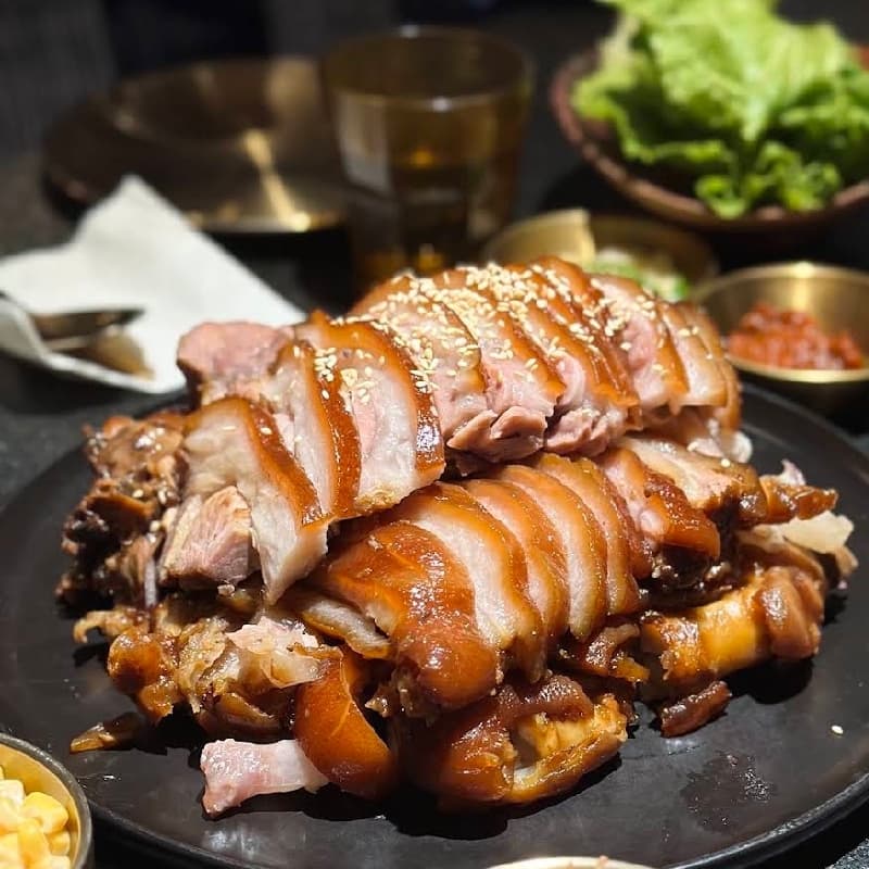 恰恰韓式豬腳🐽🥬🥣《742》