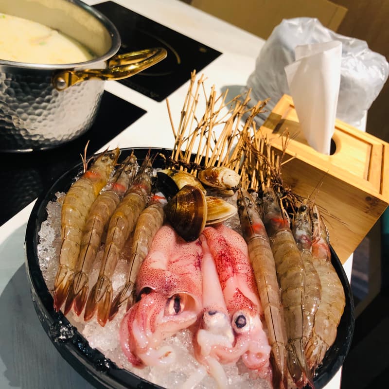 🍲跟肉多多一起吃肉多多🍲