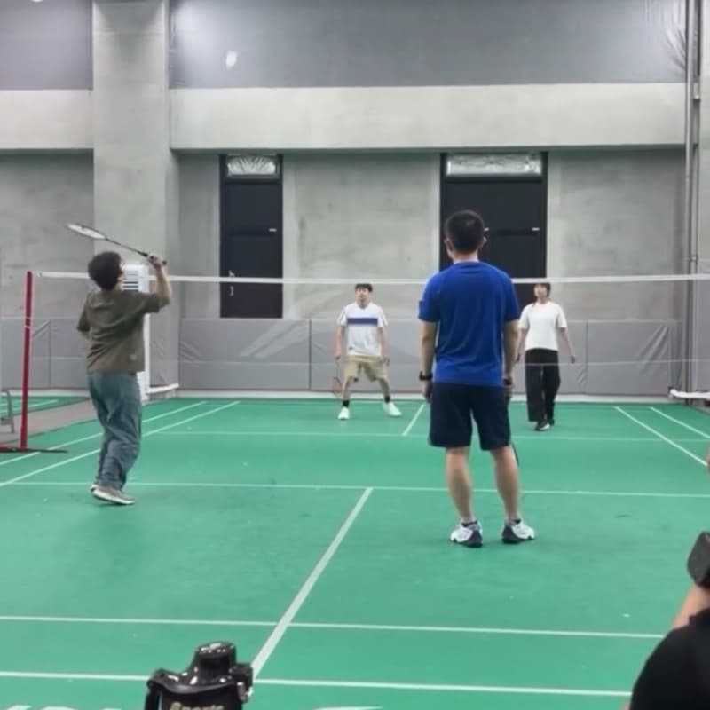 國慶連假🇹🇼打羽球🏸
