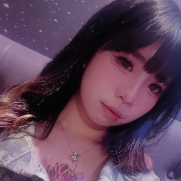 一起來懦夫救星喝酒嗎 便宜不貴 適合多人來開包廂唱歌