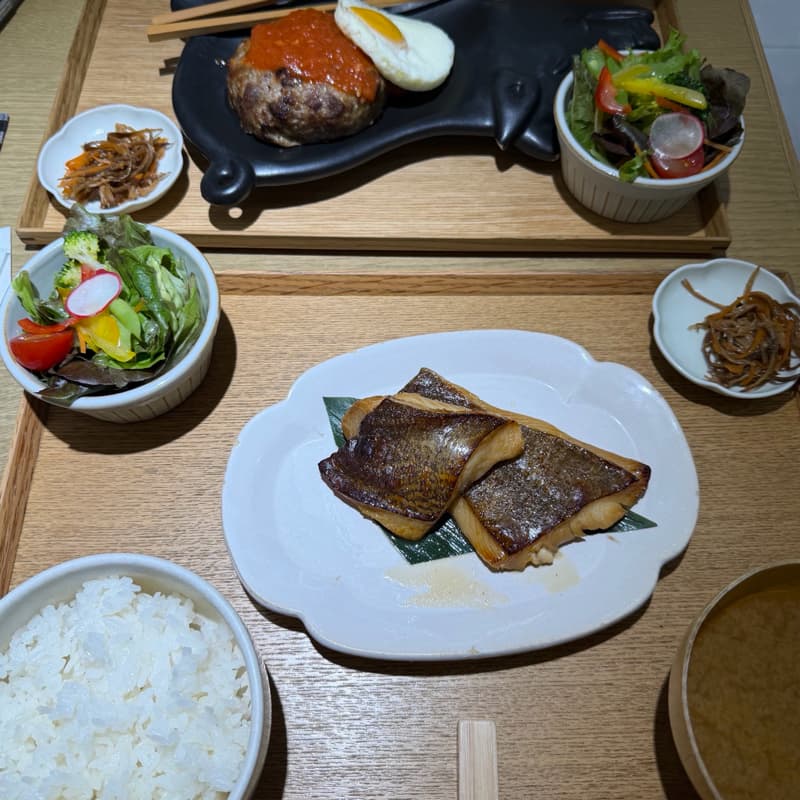 微風南山#萬聖開桌