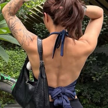 攀高高 女子 嗎(可帶到三位)