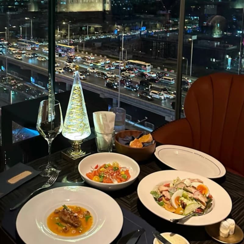 陪你吃飯聊天~