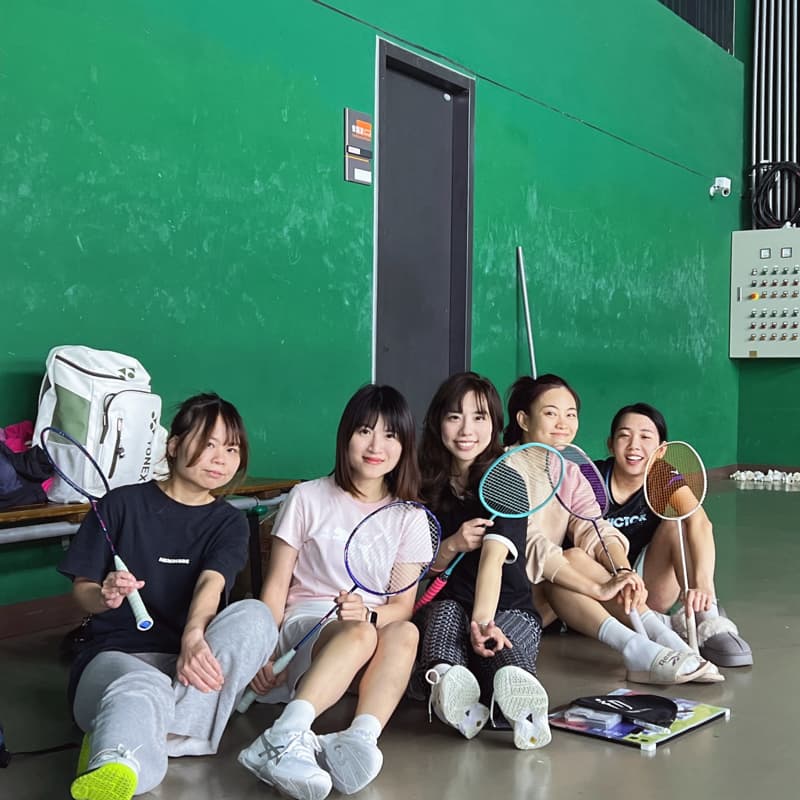 一起來運動💪打羽球🏸流流汗