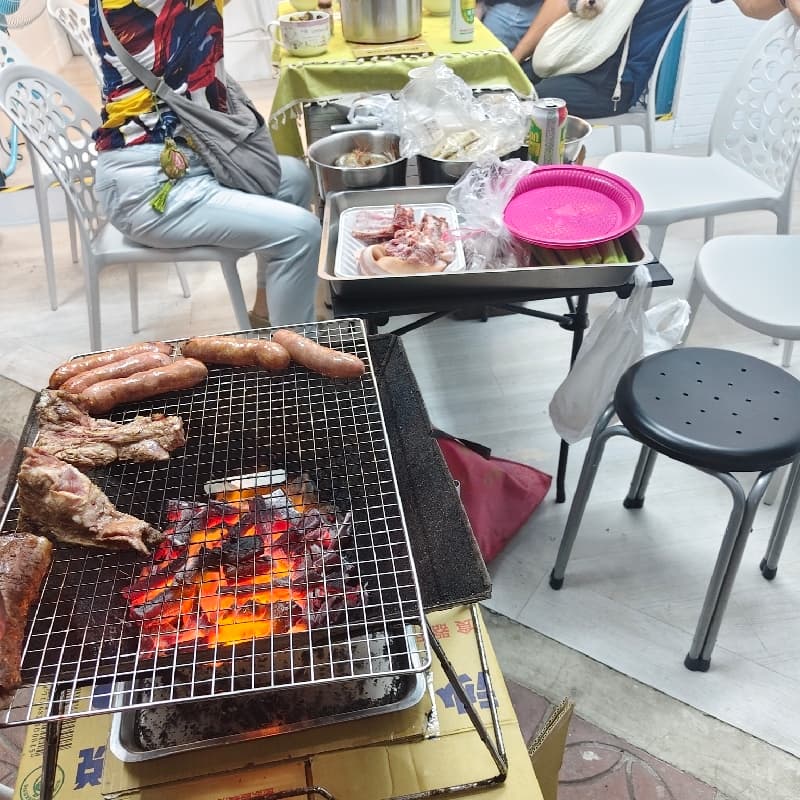 中秋烤不夠,下雨天再續一烤