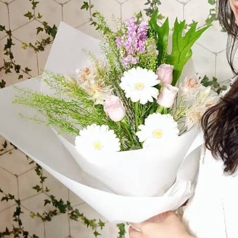 💐【純交友分花】週一下午象山捷運站,一起分花材、研究綁花(非課程)